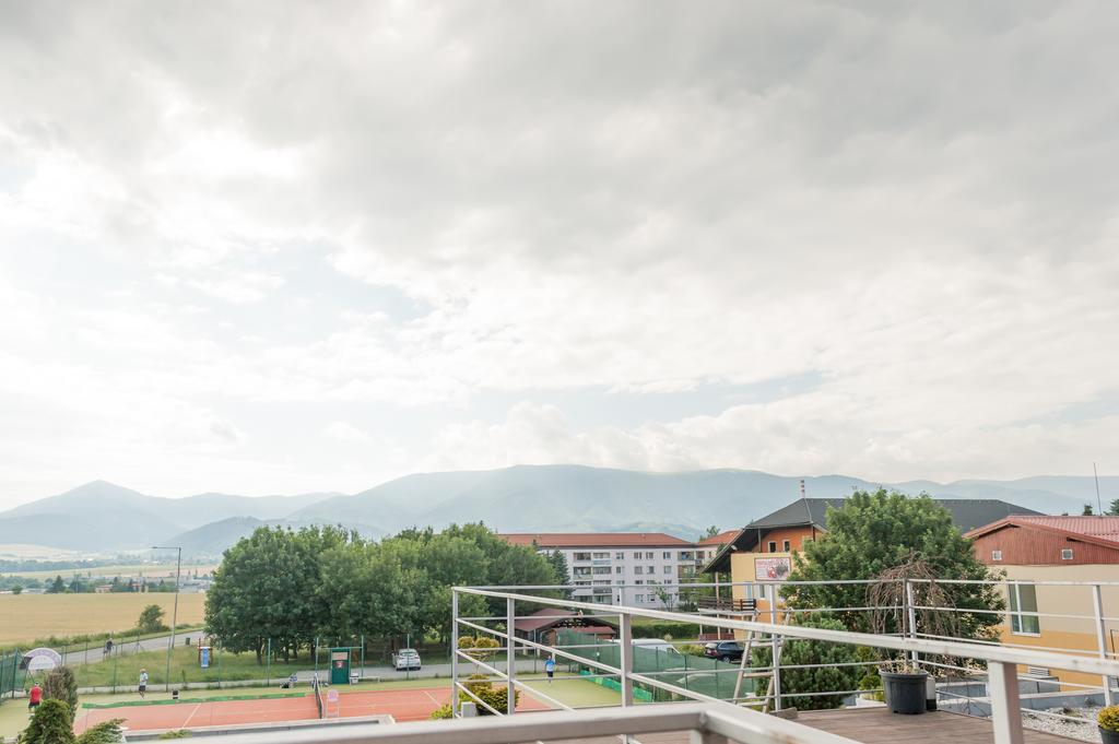 Penzion Ladoven Skvela Kuchyna A Rodinna Atmosfera Martin Dış mekan fotoğraf